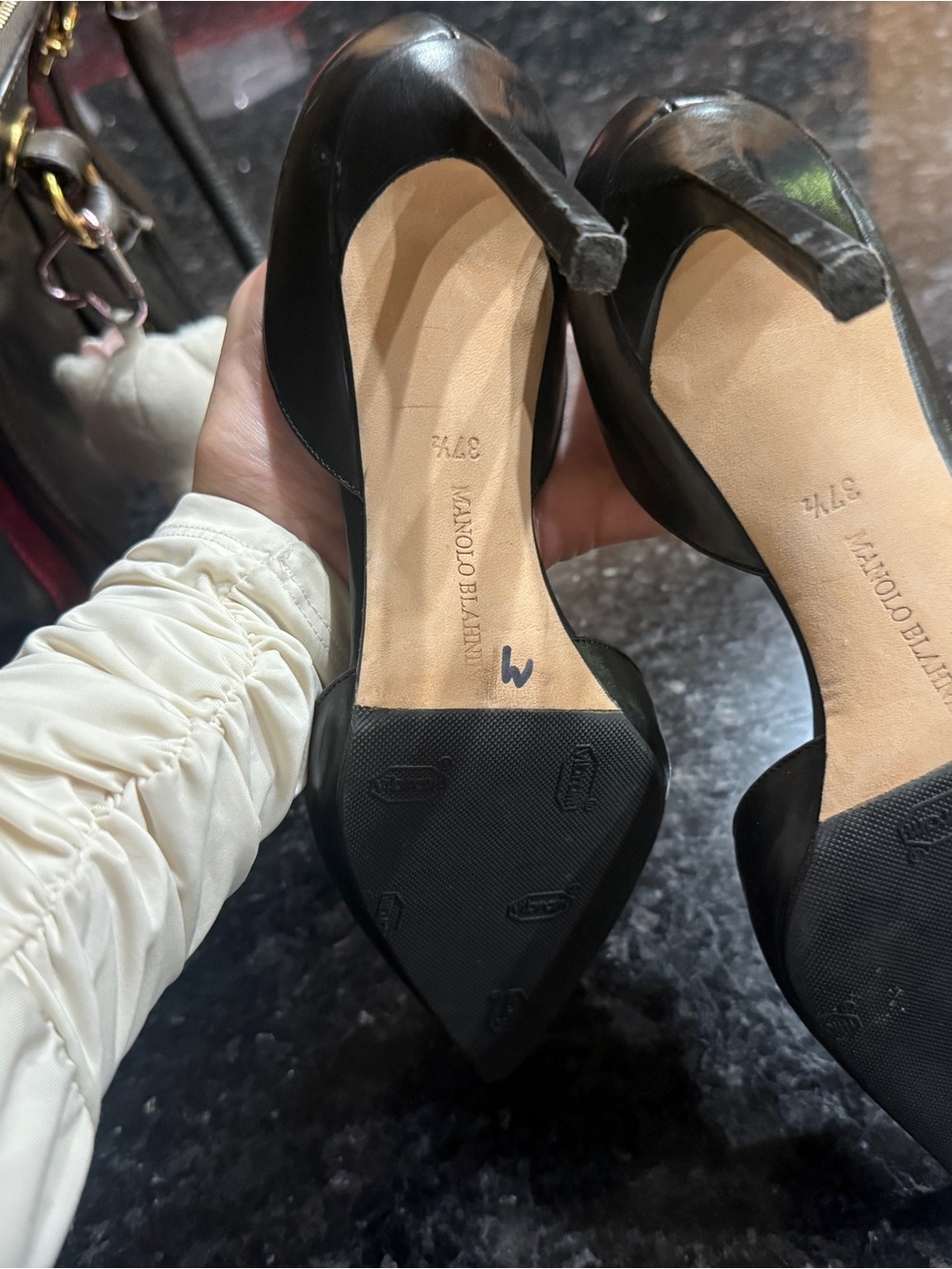 Manolo Blahnik Black Leather Pointed D'Orsay Pumps - Picture 5 of 6
